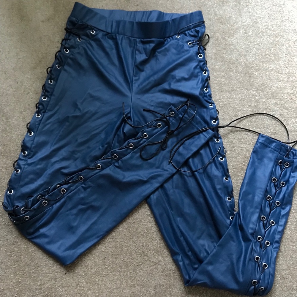 Venus lace up pants